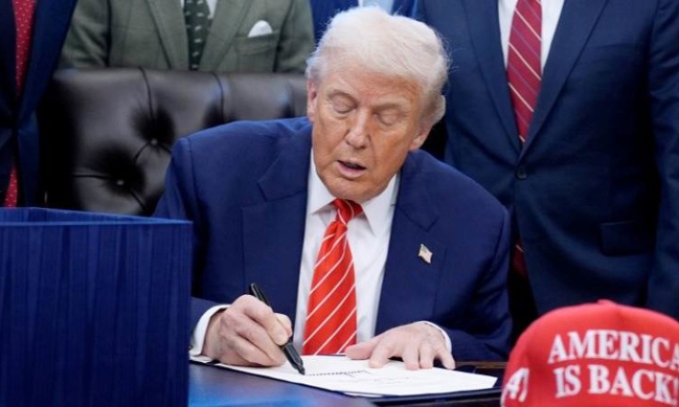 Тръмп удари съюзниците на Иран с 25% мито